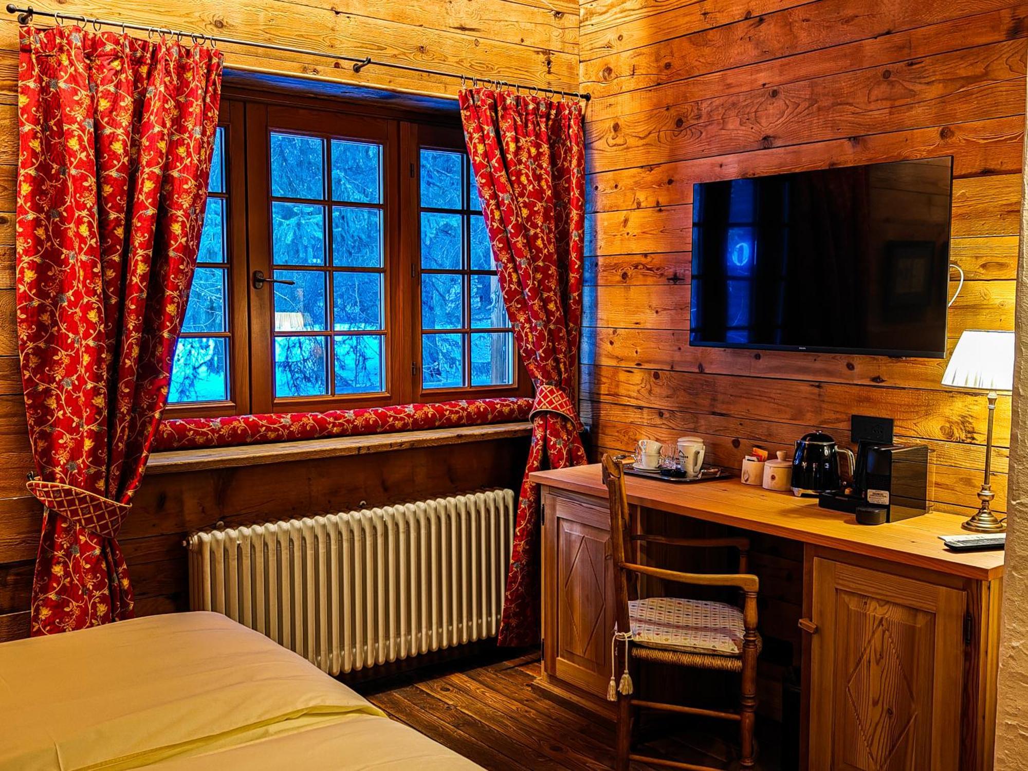 Hotel Breithorn シャンポルク エクステリア 写真